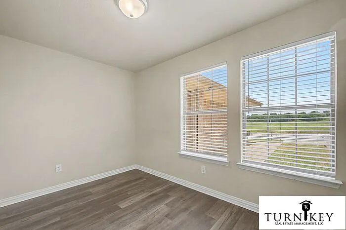 3126 S Cherry Ln — Photo 16