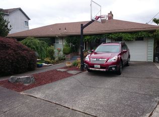 4115 Hillcrest Ave SW, Seattle, WA 98116