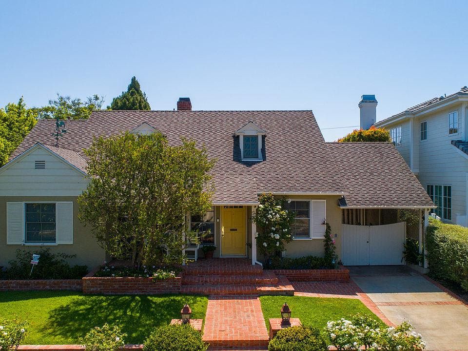 1st image of 526 Almar Ave