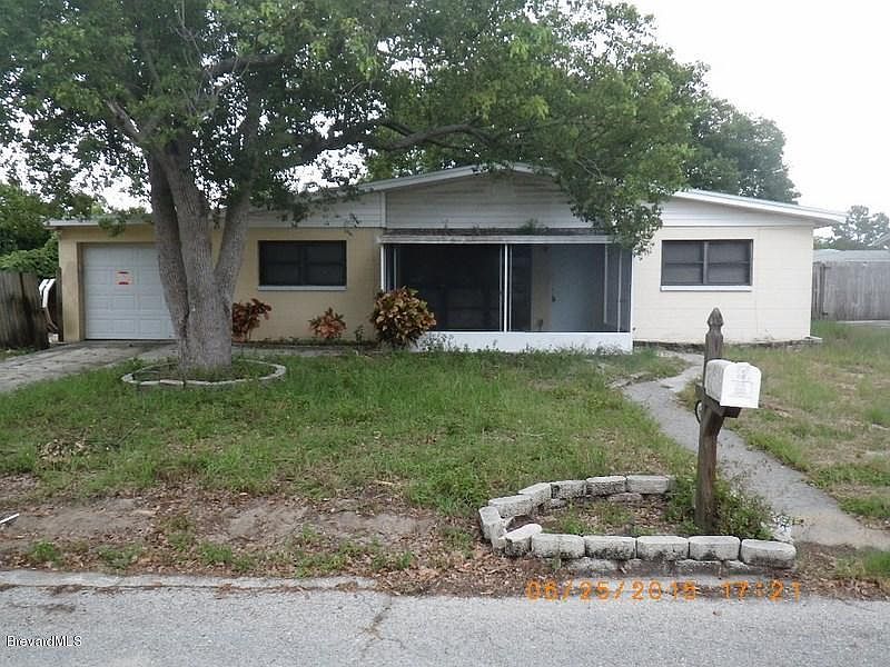 1st image of 4425 Shaw Ave