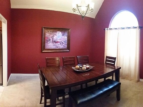5th image of 1314 Woodway Blvd