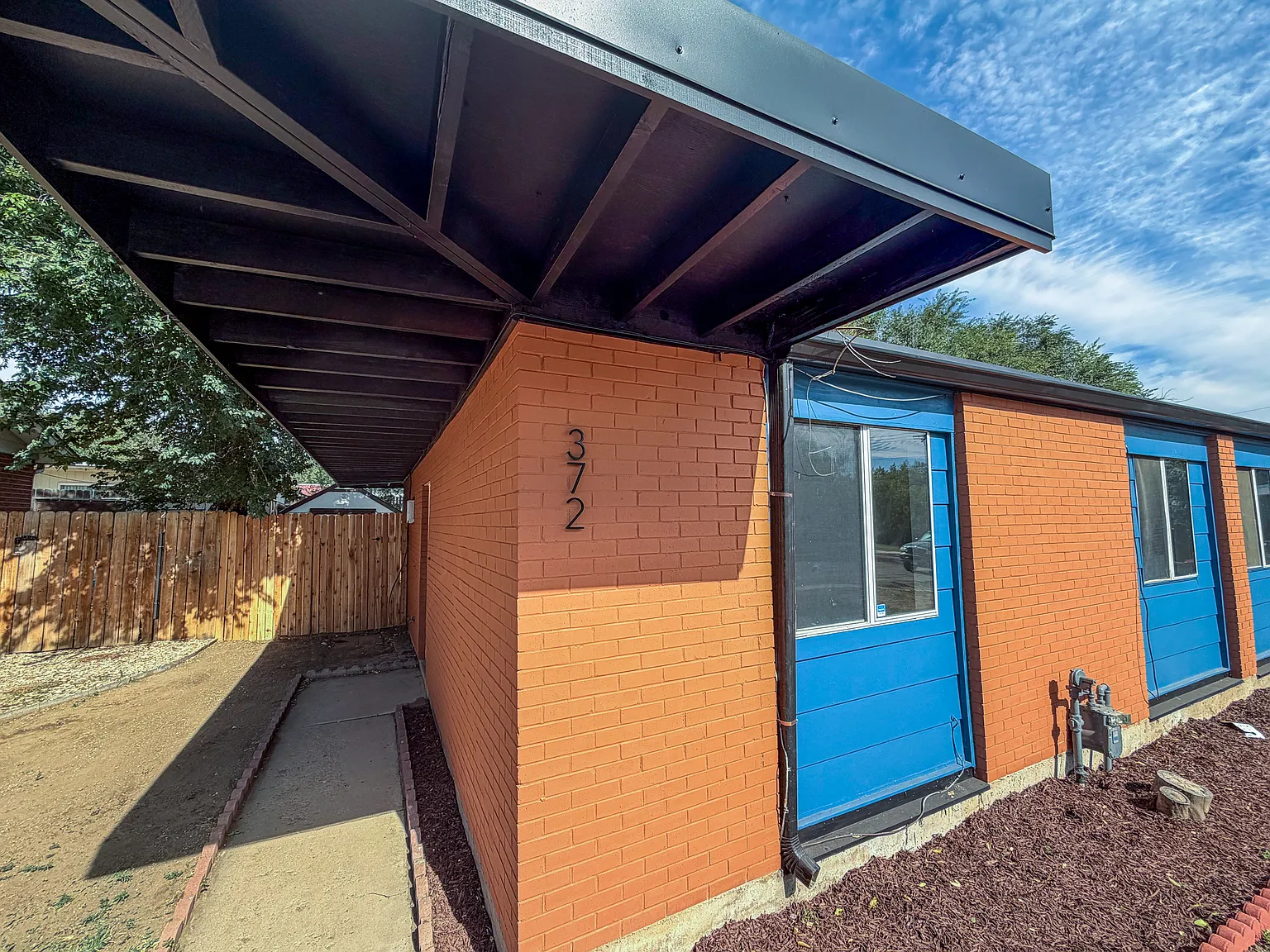 2 bed, 768 sqft, $1,395 — Photo 1