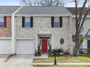 718 Pecan Grove Ln, Jefferson, LA 70121