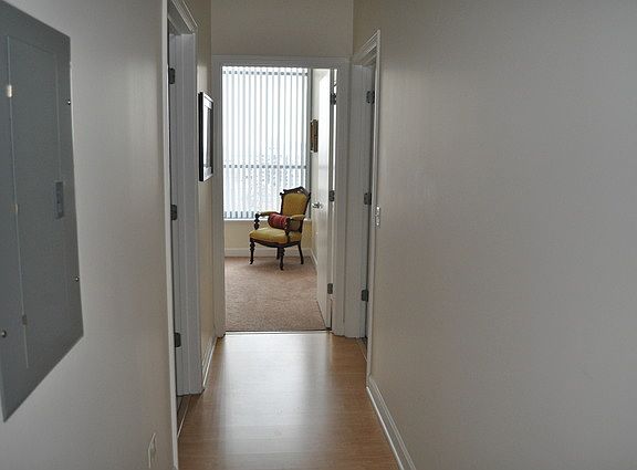 2nd image of 1600 S Prairie Ave #1601