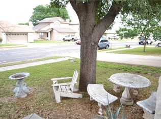 2110 Laura Ct, Round Rock, TX 78681