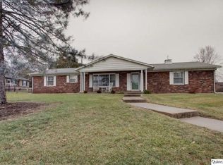 2301 Trinity Ct, Quincy, IL 62301