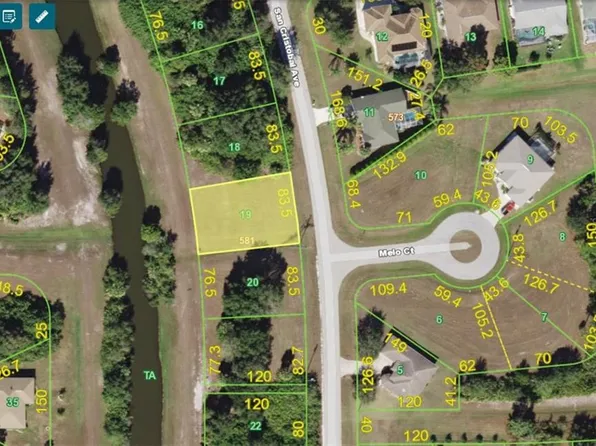 395 San Cristobal Ave, Punta Gorda, FL 33983