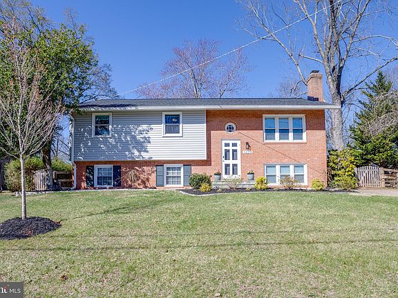 5th image of 5624 Rowena Dr