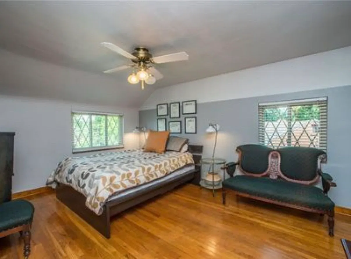3 bed, 1488 sqft, $2,100 — Photo 3
