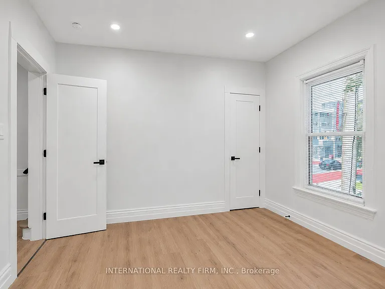 793 Dufferin St #UPPER — Photo 7