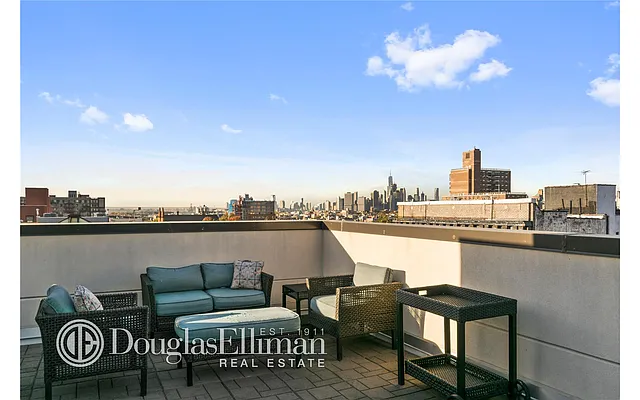 Sold by Douglas Elliman | media 16