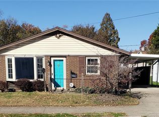 723 E Chestnut St, Jeffersonville, IN 47130