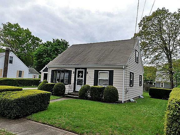 2nd image of 66 Hopedale Dr