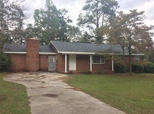 217 N Edgewood Dr, Statesboro, GA 30458