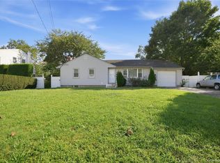 182 New York Avenue, Bay Shore, NY 11706