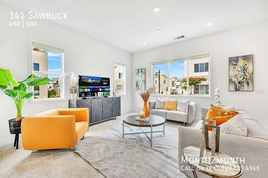 Irvine Sunshine Retreat on Sawbuck — Photo 2