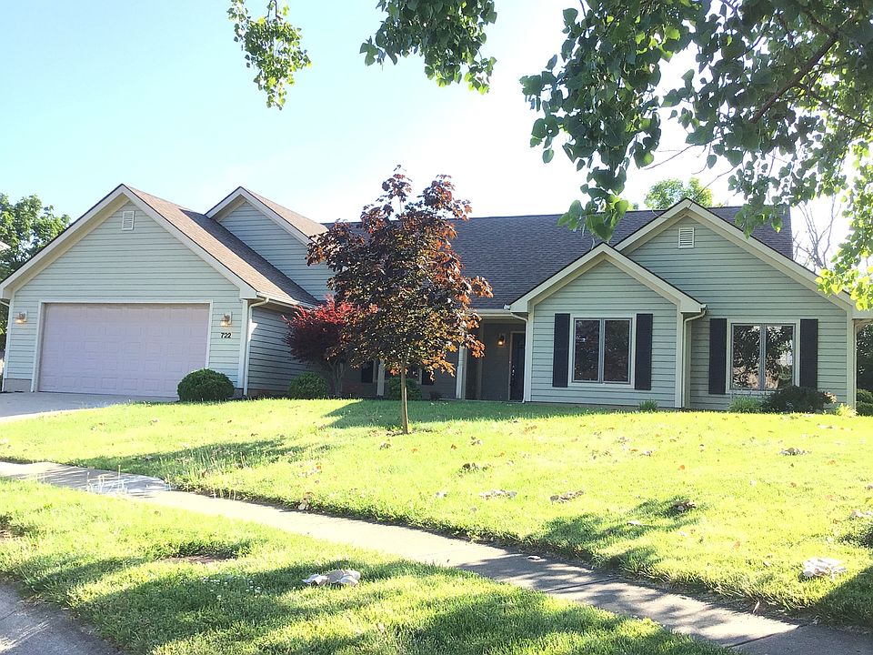 1st image of 722 Justin Ct