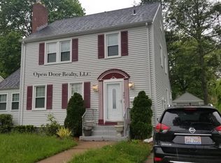 560 Norton Pkwy, New Haven, CT 06511
