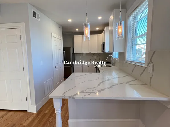 75 Winchester St #3T, Medford, MA 02155
