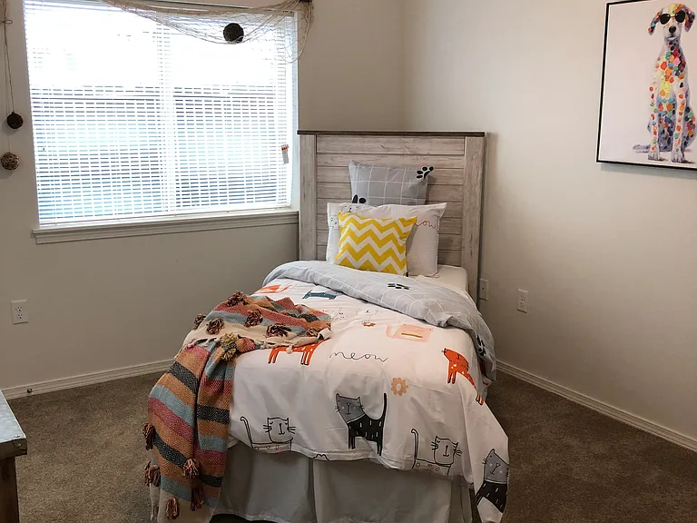 Main St Village Apartments — Photo 8
