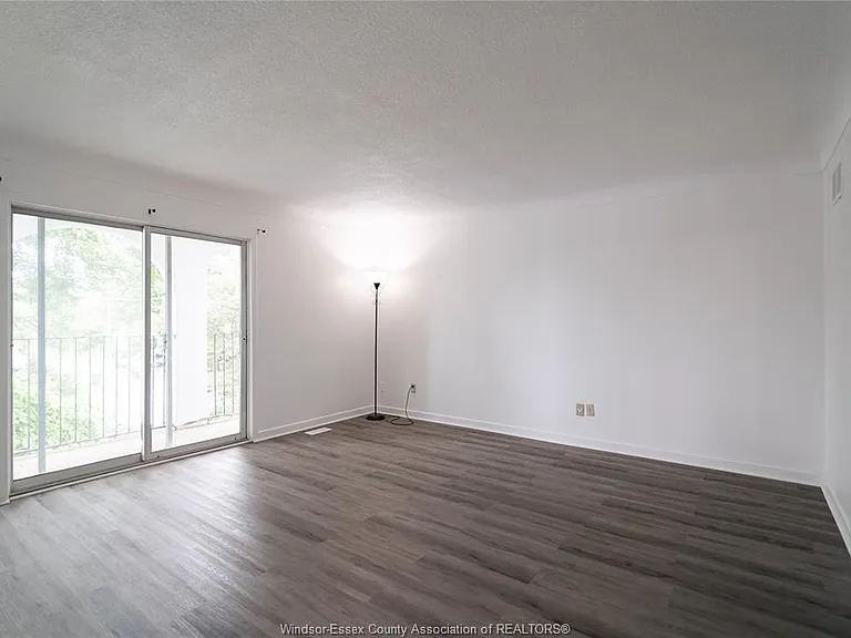 16 Eugenie St #UPPER — Photo 24