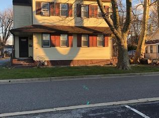 8 Front St, Pennsville, NJ 08070