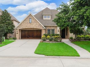120 W Silverwood Ranch Est, Conroe, TX 77384