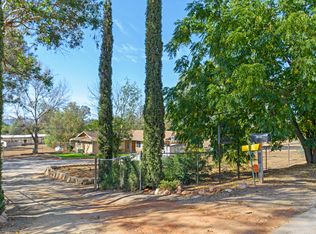 2008 El Paso St, Ramona, CA 92065