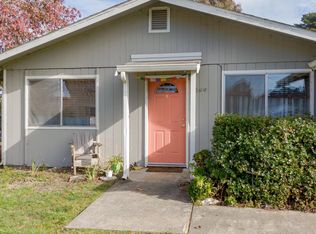 1260 Devlin Ct, Arcata, CA 95521