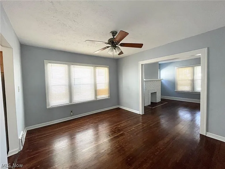 2076 Lewis Dr #DOWN — Photo 7