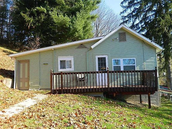 5th image of 2568 E Finley Dr