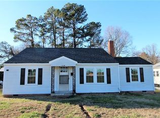 110 Memorial Dr, Clover, SC 29710