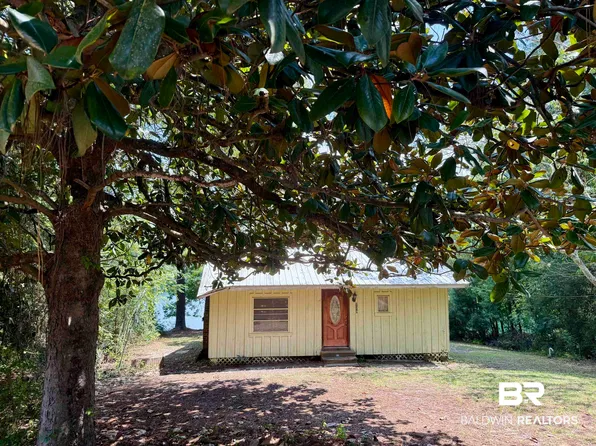 778 Buddy Lake Rd, Brewton, AL 36426
