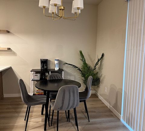 2nd image of 15606 NE 15th Pl #15606