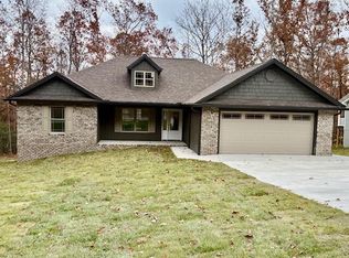 532 Saint George Dr, Crossville, TN 38558