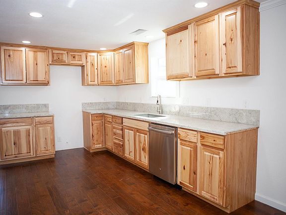 4th image of 2590 Kola St