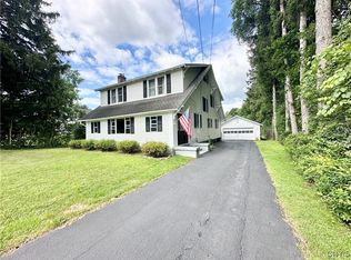 222 Maple Dr, Fayetteville, NY 13066