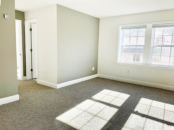 5th image of 1919 Olathe Blvd #10643722