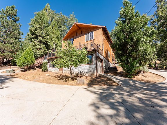 3rd image of 706 Loop Drive