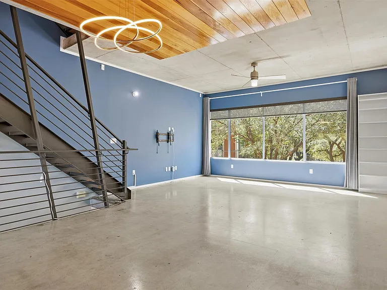 2301 S 5th St #24 — Photo 12