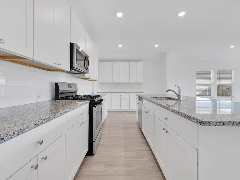 6906 Arid Way — Photo 7
