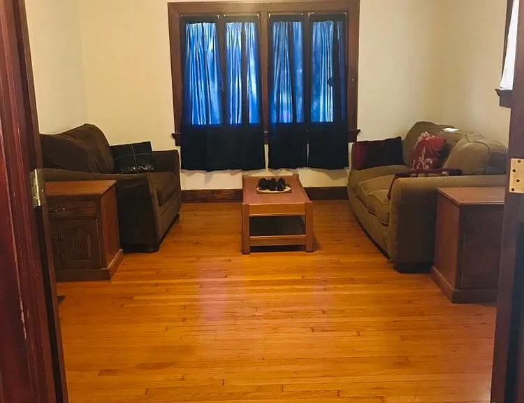 136 Lexington Ave #1 — Photo 17