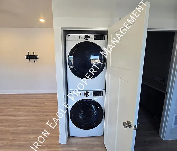 11 River Rock Dr #1 — Photo 12