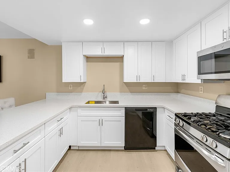 2509 Moon Dust Dr #A — Photo 7