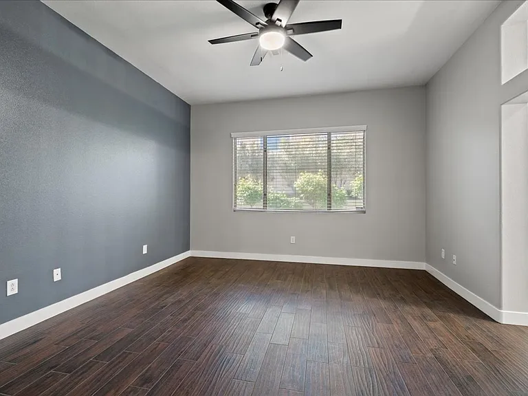 10101 Pinnacle View Pl — Photo 17