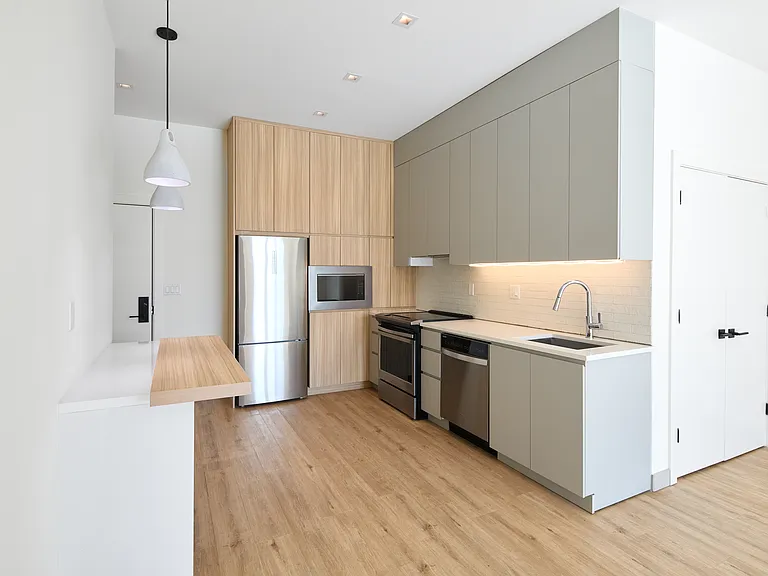 83 S Franklin St #119 — Photo 7