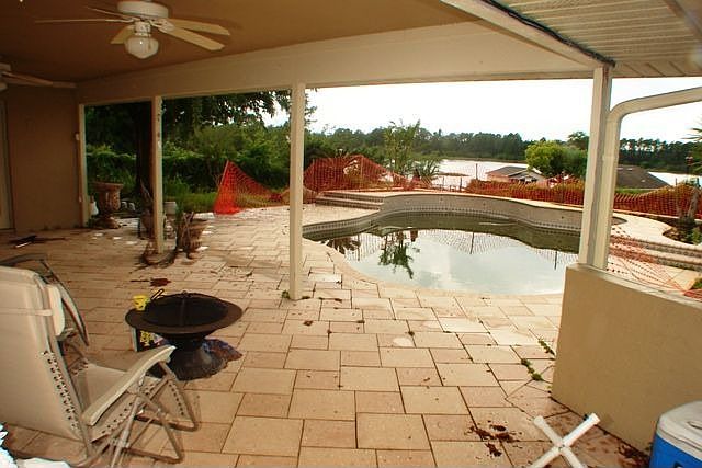 2nd image of 680 Venson Ct