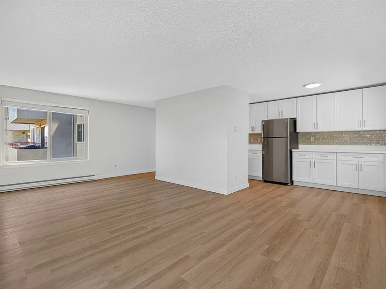 Lawton Park Villas- One month free- 2 Bed / 2 Bath Space to Live, Room to Breathe, All Yours. Mag... — Photo 27