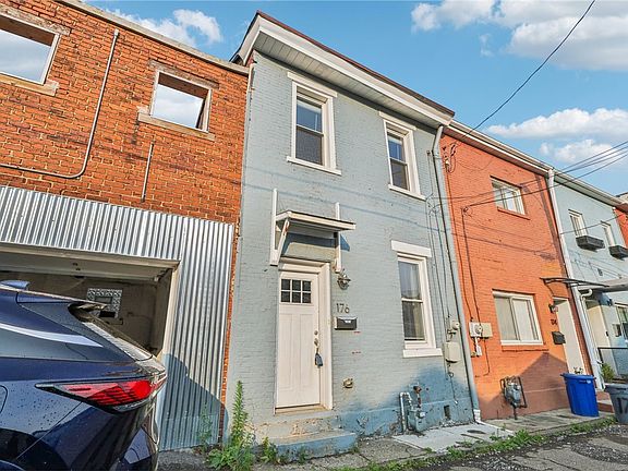 2nd image of 176 Lodi Way