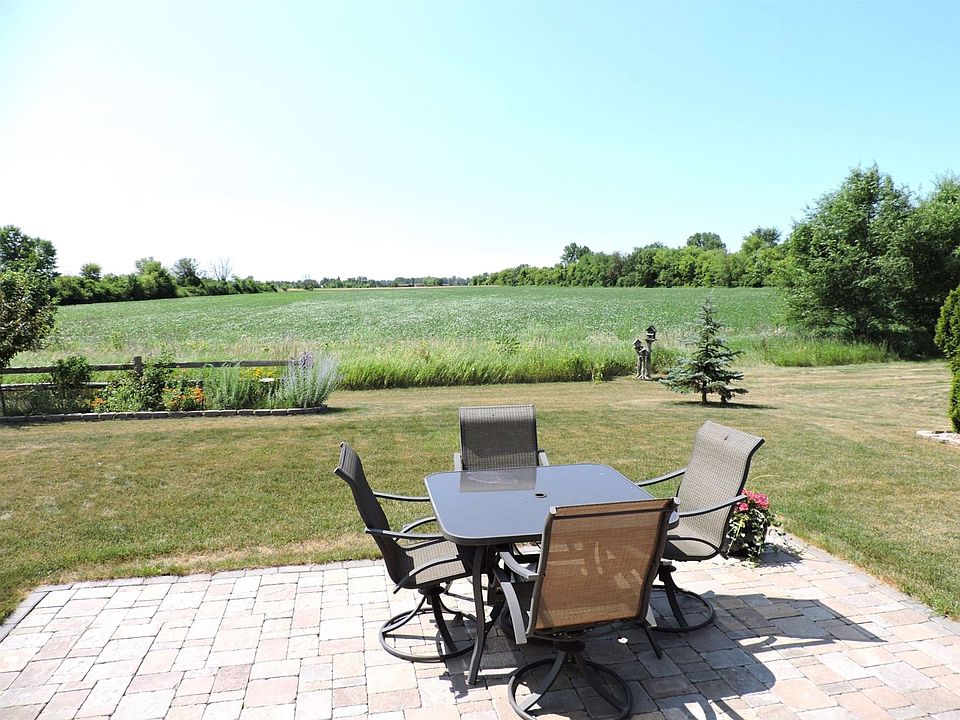 1136 Charlene Ave, Omro, WI 54963 MLS 50277796 Zillow